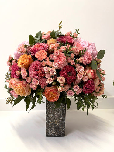 Vase arrangement Pink & Peach